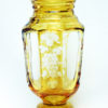 Altes Glas, antike Vase aus Glas, gelb gebeizt, schöner Schliff, wohl um 1880.-601