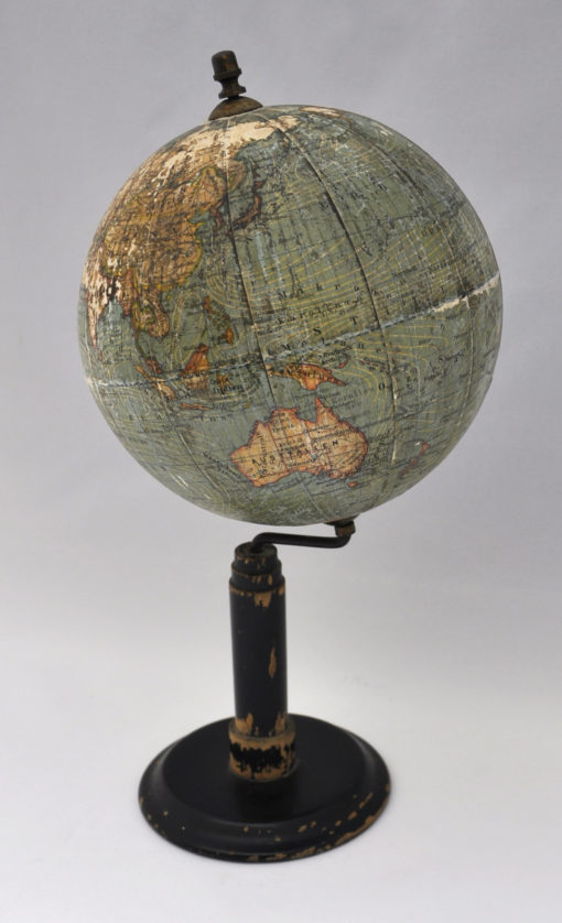 Antiker Globus, Dr. H. Fischer Columbus-Verlag, Berlin-Lichterfelde wohl um 1900, Kolonialzeit-0