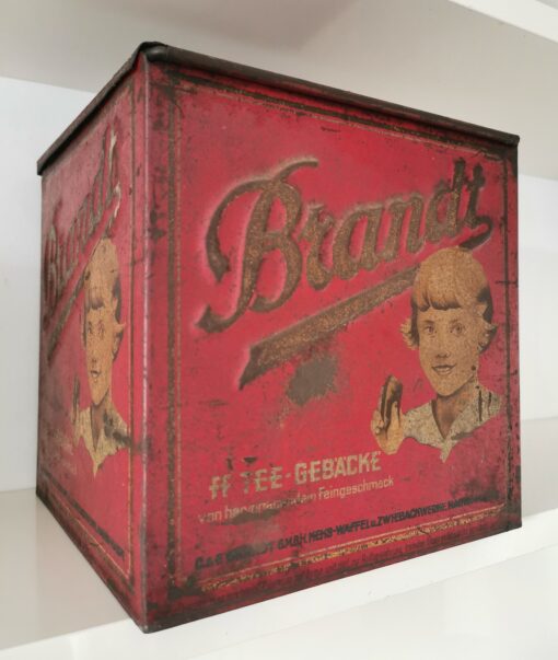 Alte Blechdose oder alte Verkaufsvitrine von Brandt